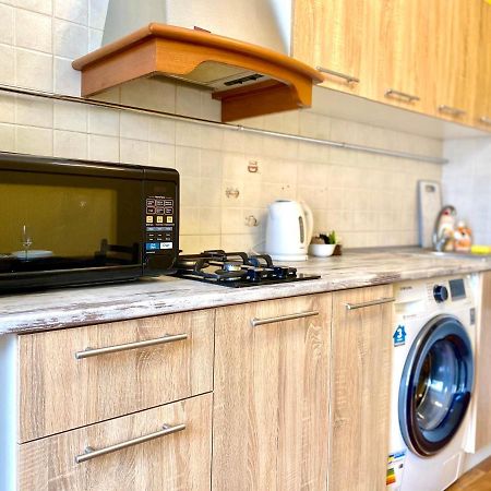 Apartpoltava Центр Полтави, Простора Та Зручна Квартира Біля Пует, 2-Окремі Кімнати, Звітна Документація Для Відрядження Exterior foto